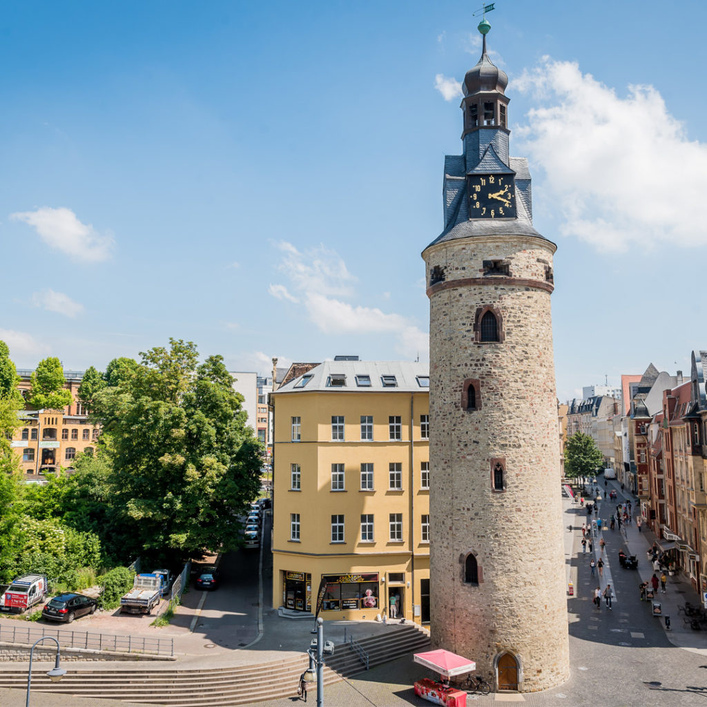 Nach Kernsanierung erstrahlt das "Haus am Leipziger Turm" in neuem Glanz. Elf moderne, komfortable und barrierearme Wohnungen sind entstanden.